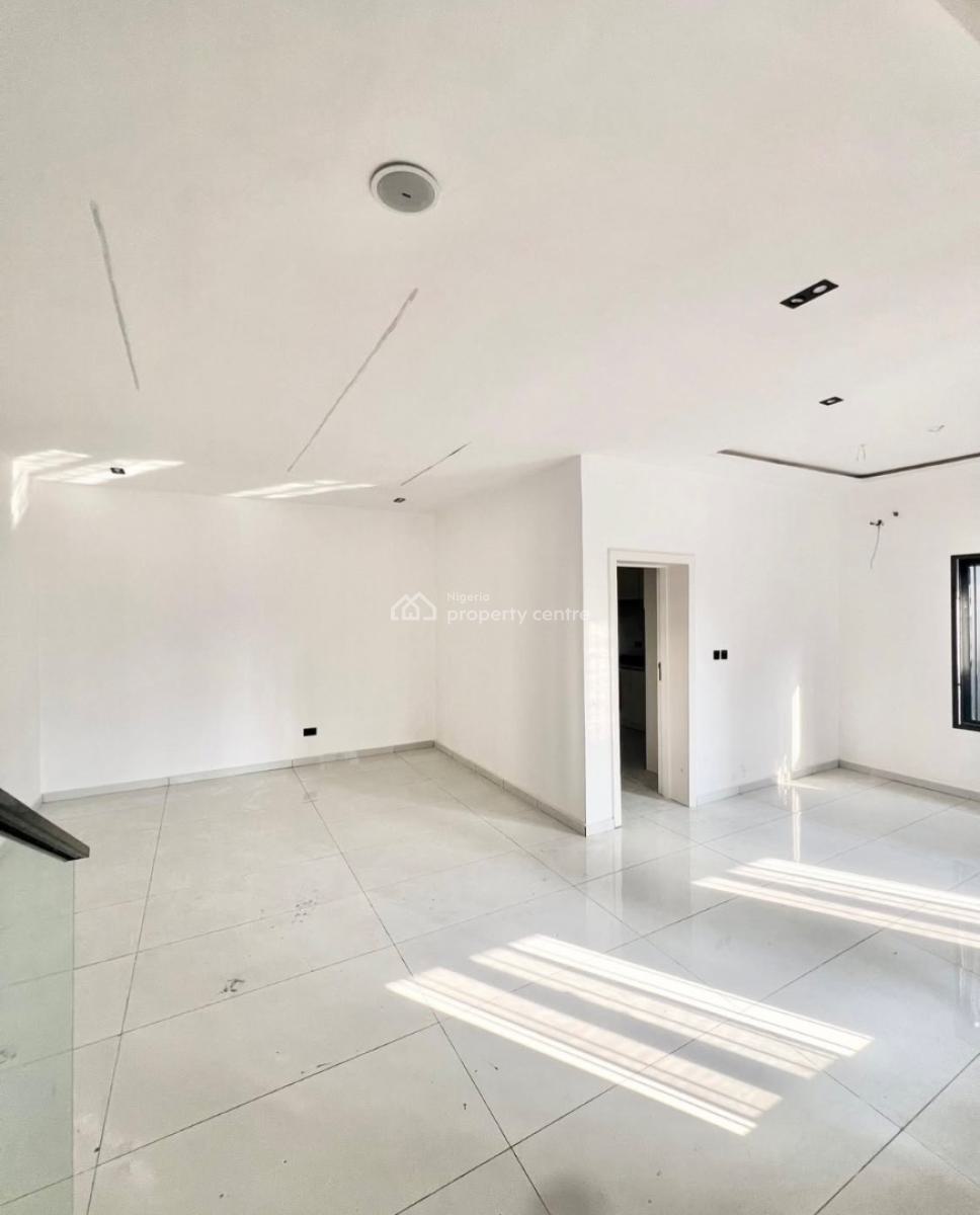 Neat 4 Bedroom Duplex in a Quiet Location, Off Freedom Way, Lekki Phase 1, Lekki, Lagos, House for Rent