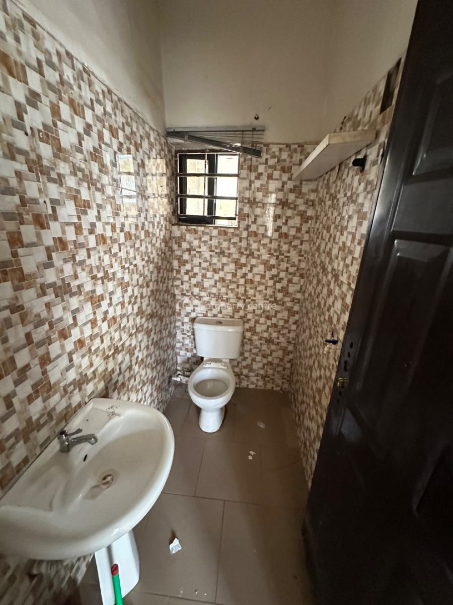 a Standard Self Contain Apartment in a Decent Neighborhood, Setraco Second Avenue, Gwarinpa, Abuja, Self Contain (single Rooms) for Rent