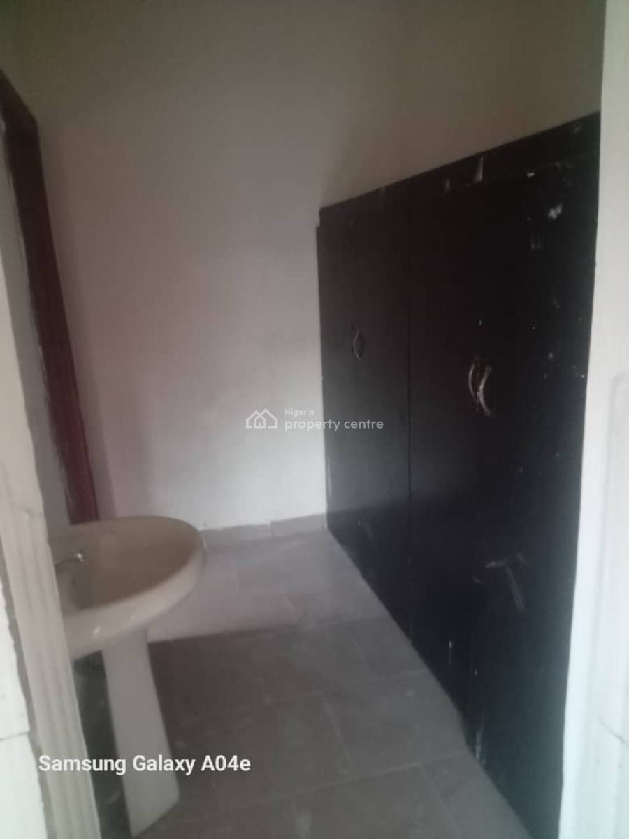 2 Bedroom Flat, Unity Estate, Badore, Ajah, Lagos, Flat / Apartment for Rent