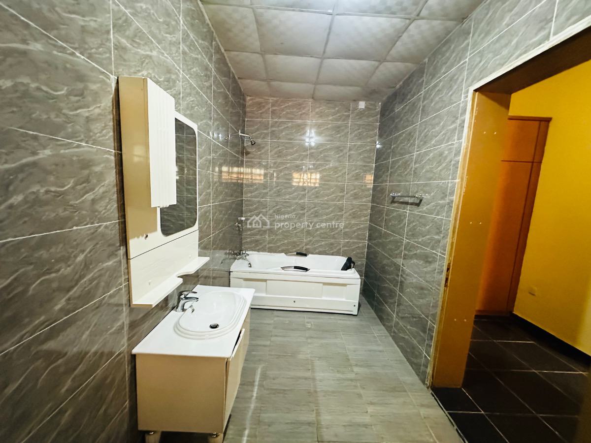 3 Bedroom Apartment with Bq, Maitama District, Abuja, House for Rent
