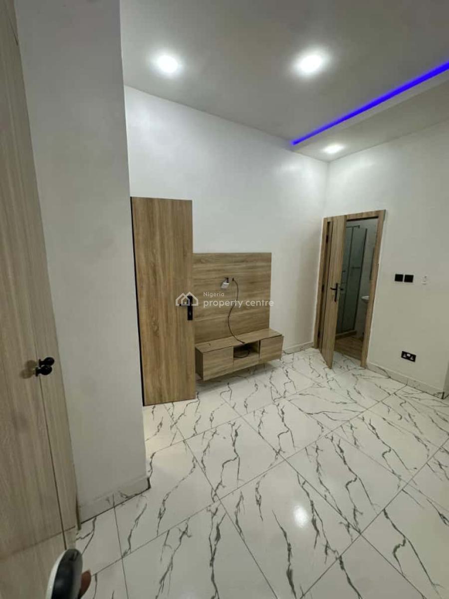 Fully Serviced 4 Bedroom with Bq, Ologolo, Lekki Phase 1, Lekki, Lagos, Semi-detached Duplex for Rent