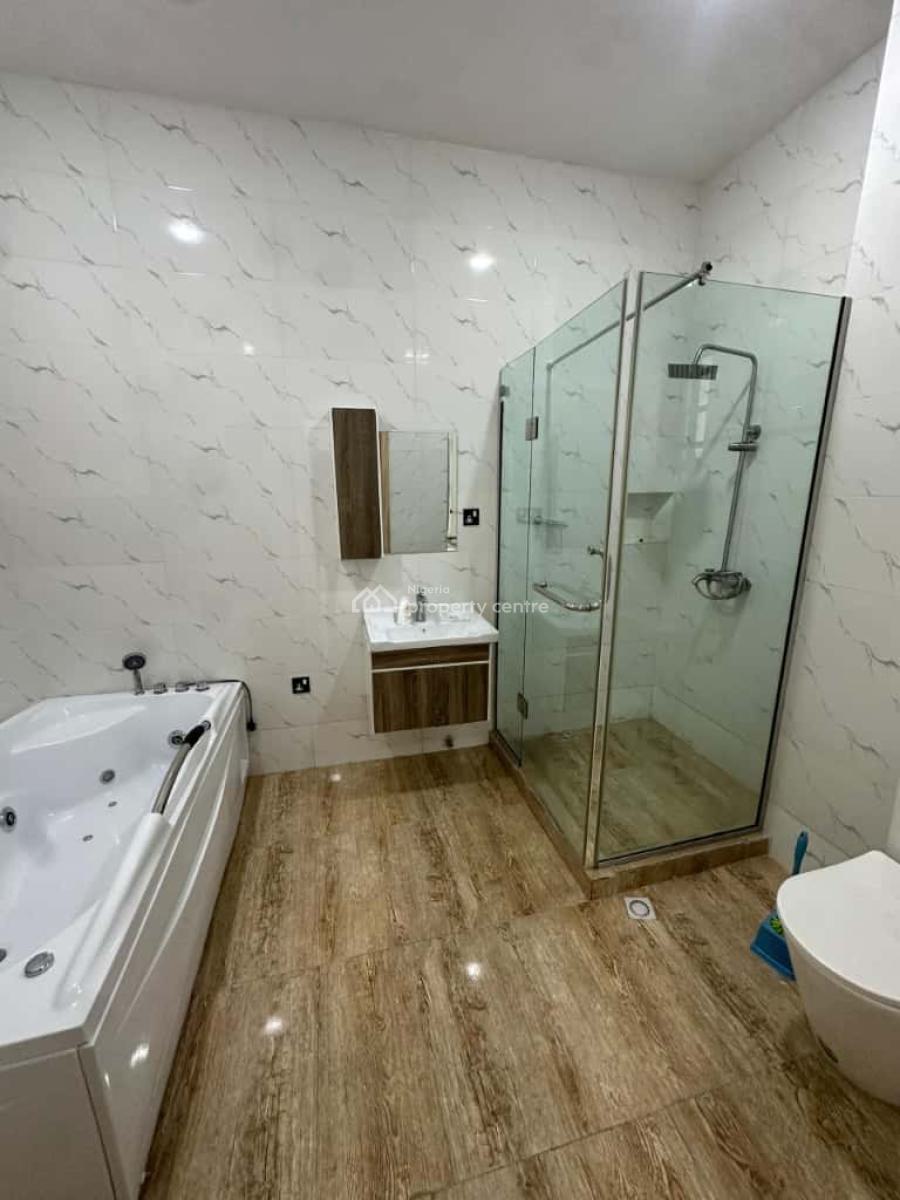 Fully Serviced 4 Bedroom with Bq, Ologolo, Lekki Phase 1, Lekki, Lagos, Semi-detached Duplex for Rent