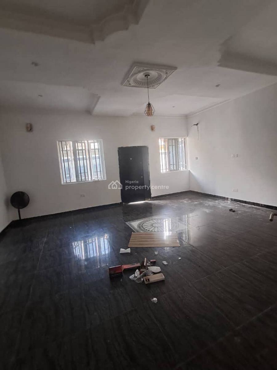 Spacious 3 Bedroom Flat on Ground Floor, New Road Alpha Beach Chevron, Lekki, Lagos, Flat / Apartment for Rent