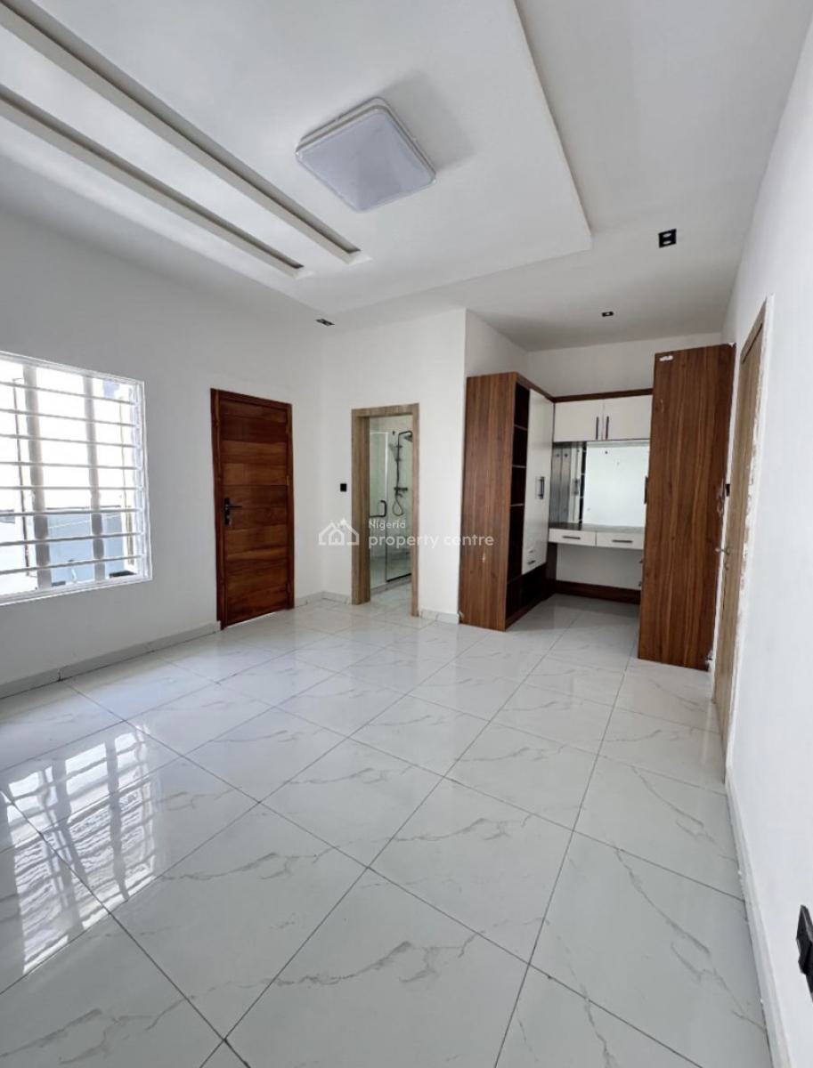 Well Finished 3 Bedroom Terrace, Sangotedo, Ajah, Lagos, House for Sale