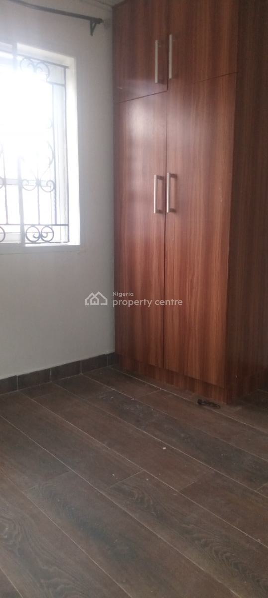 Now Available, Off Mobil Road, Ilaje, Ajah, Lagos, Flat / Apartment for Rent