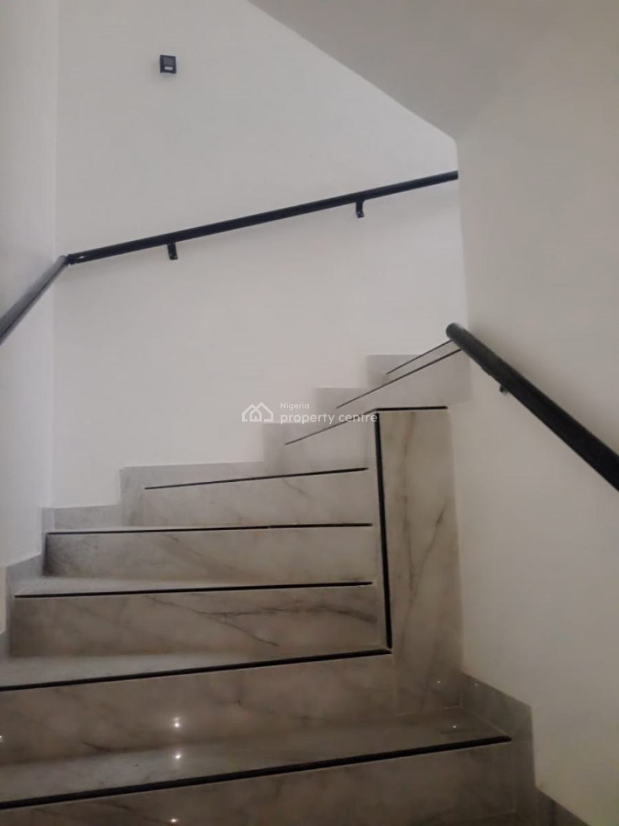 Clean 4 Bedroom Semi Detached Duplex with Bq, Lekki Right Hand Side, Lekki Phase 1, Lekki, Lagos, House for Rent