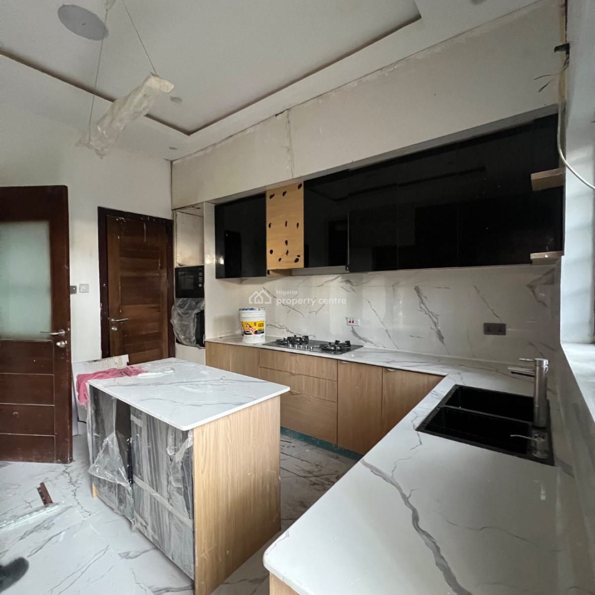 5 Bedroom & Bq, Ikota, Lekki, Lagos, Detached Duplex for Sale