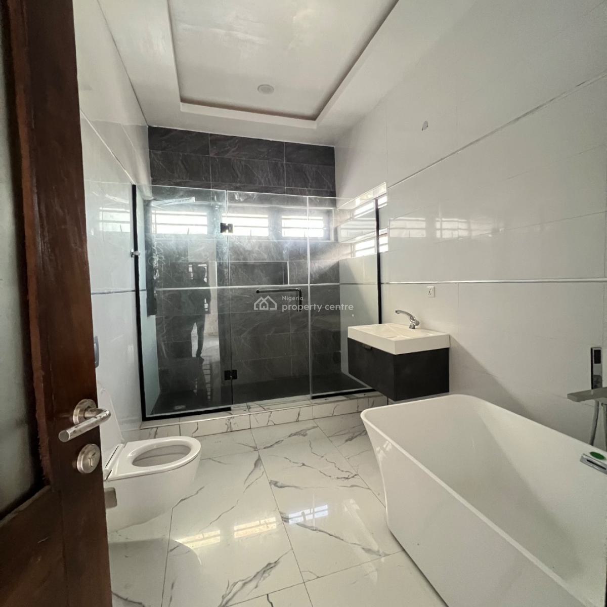 5 Bedroom & Bq, Ikota, Lekki, Lagos, Detached Duplex for Sale