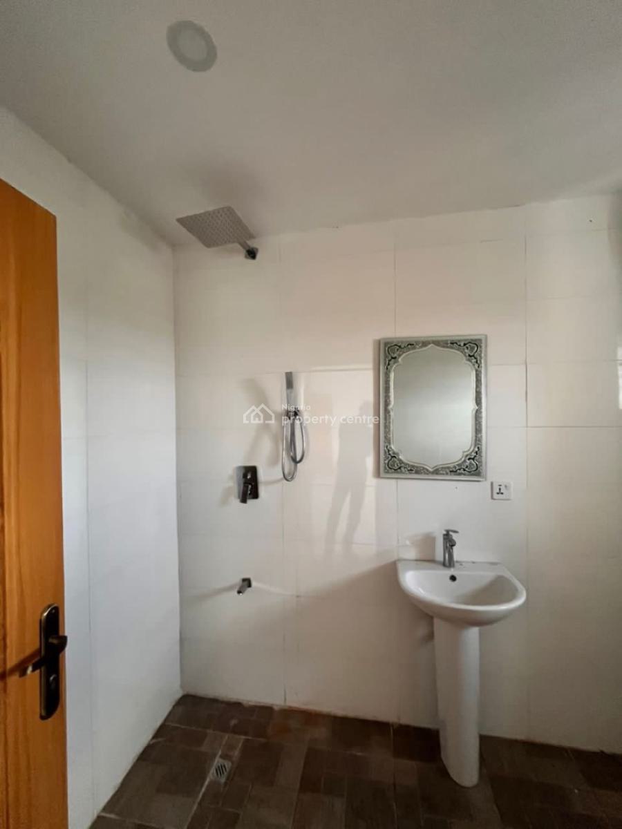 Massive 3 Bedroom Apartment, Sangotedo, Ajah, Lagos, Flat / Apartment for Rent