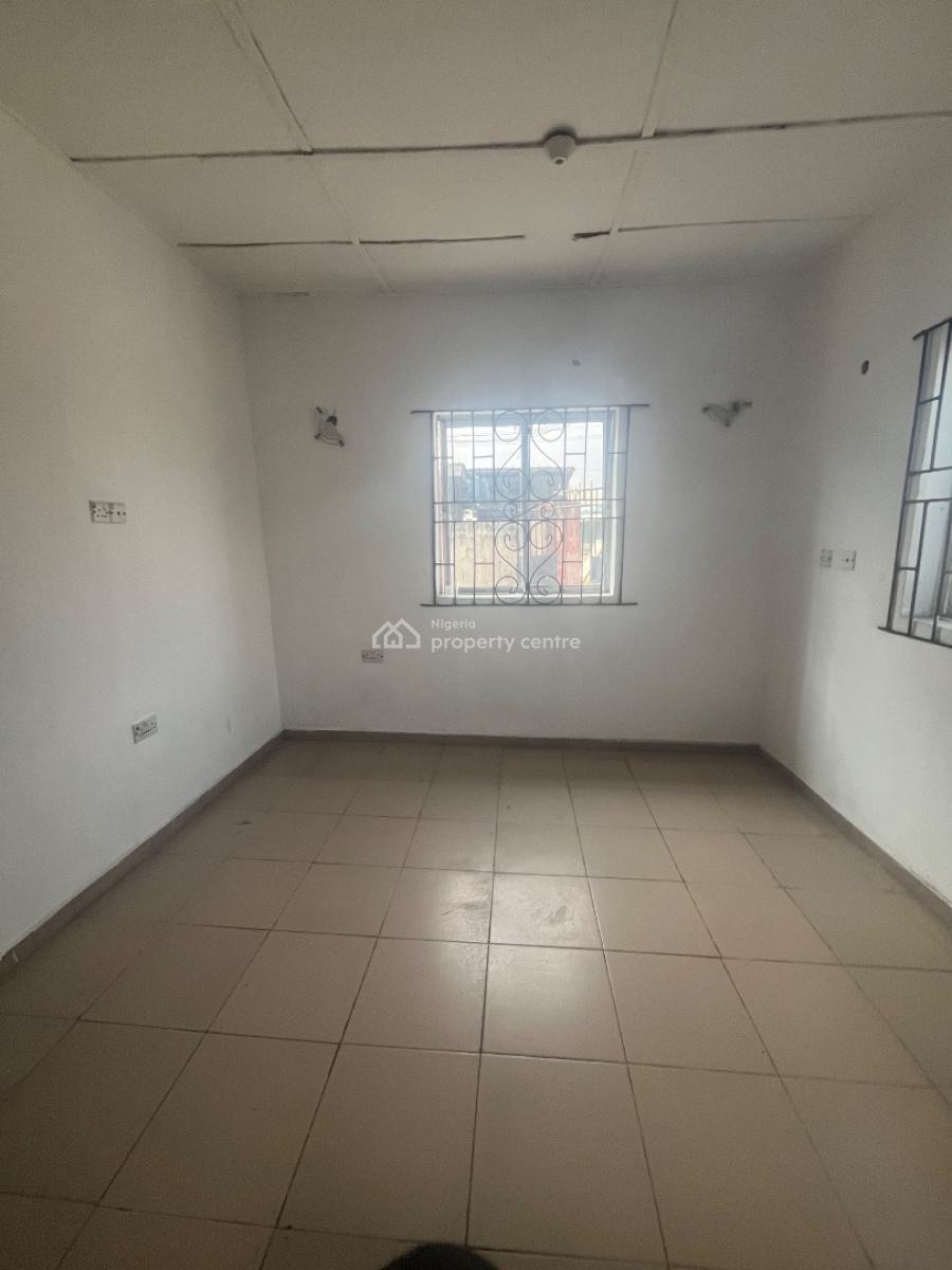 2 Bedroom Flat, Wale Alimi Estate, Okun-ajah, Ajah, Lagos, Flat / Apartment for Rent