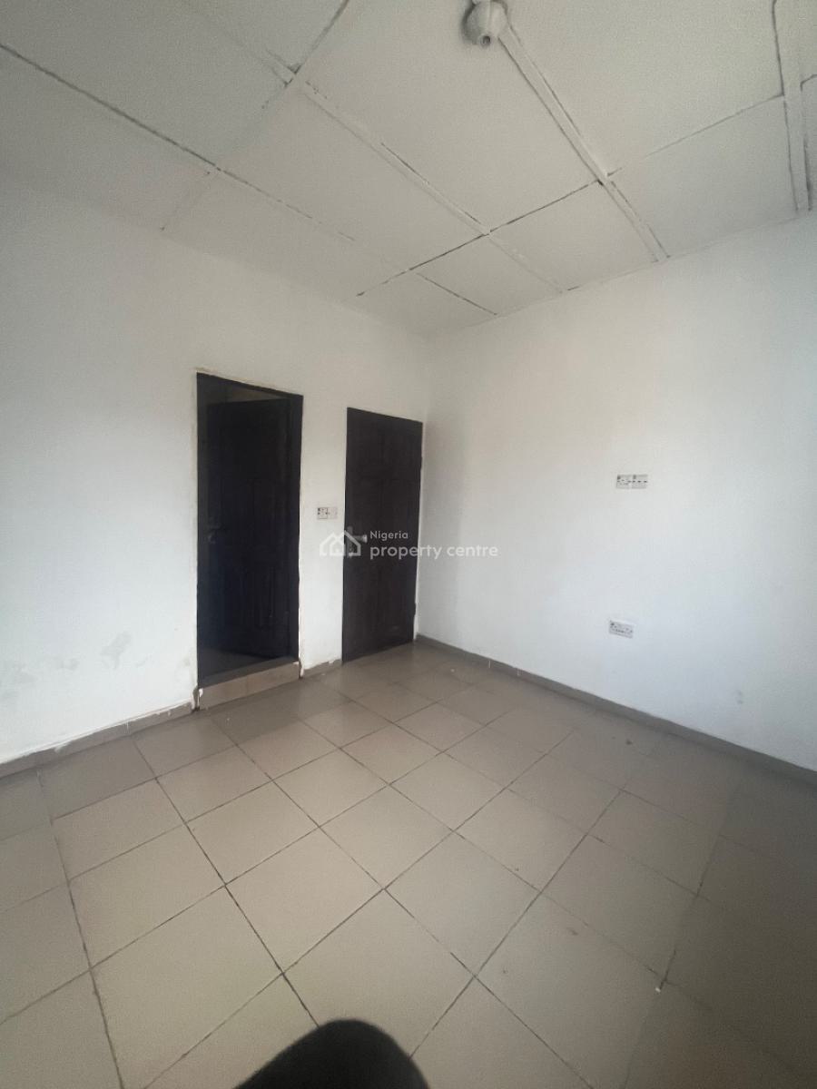 2 Bedroom Flat, Wale Alimi Estate, Okun-ajah, Ajah, Lagos, Flat / Apartment for Rent