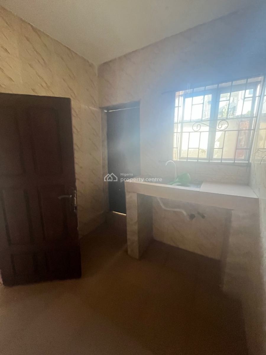 2 Bedroom Flat, Wale Alimi Estate, Okun-ajah, Ajah, Lagos, Flat / Apartment for Rent