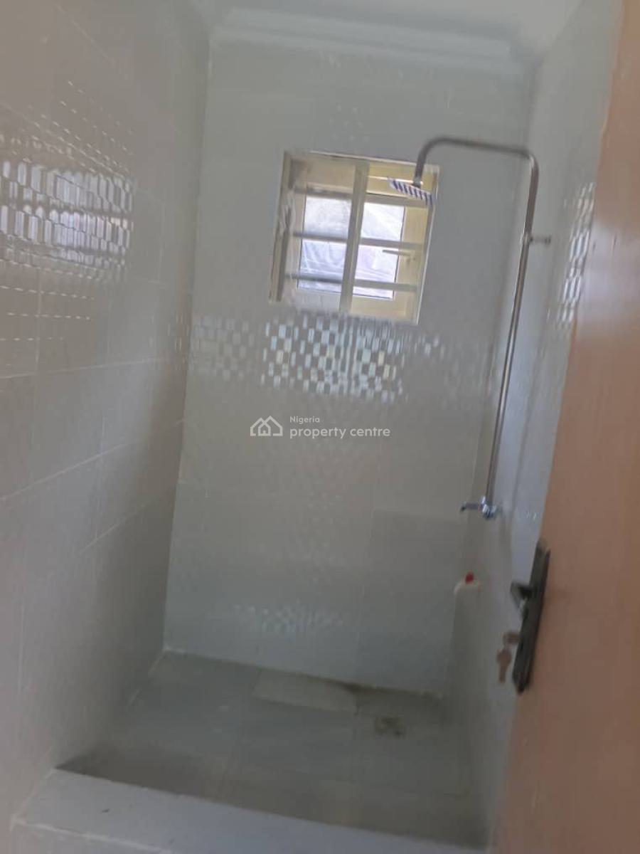 Nice 1 Bedroom Flat, Lekki Phase 1, Lekki, Lagos, Mini Flat (room and Parlour) for Rent
