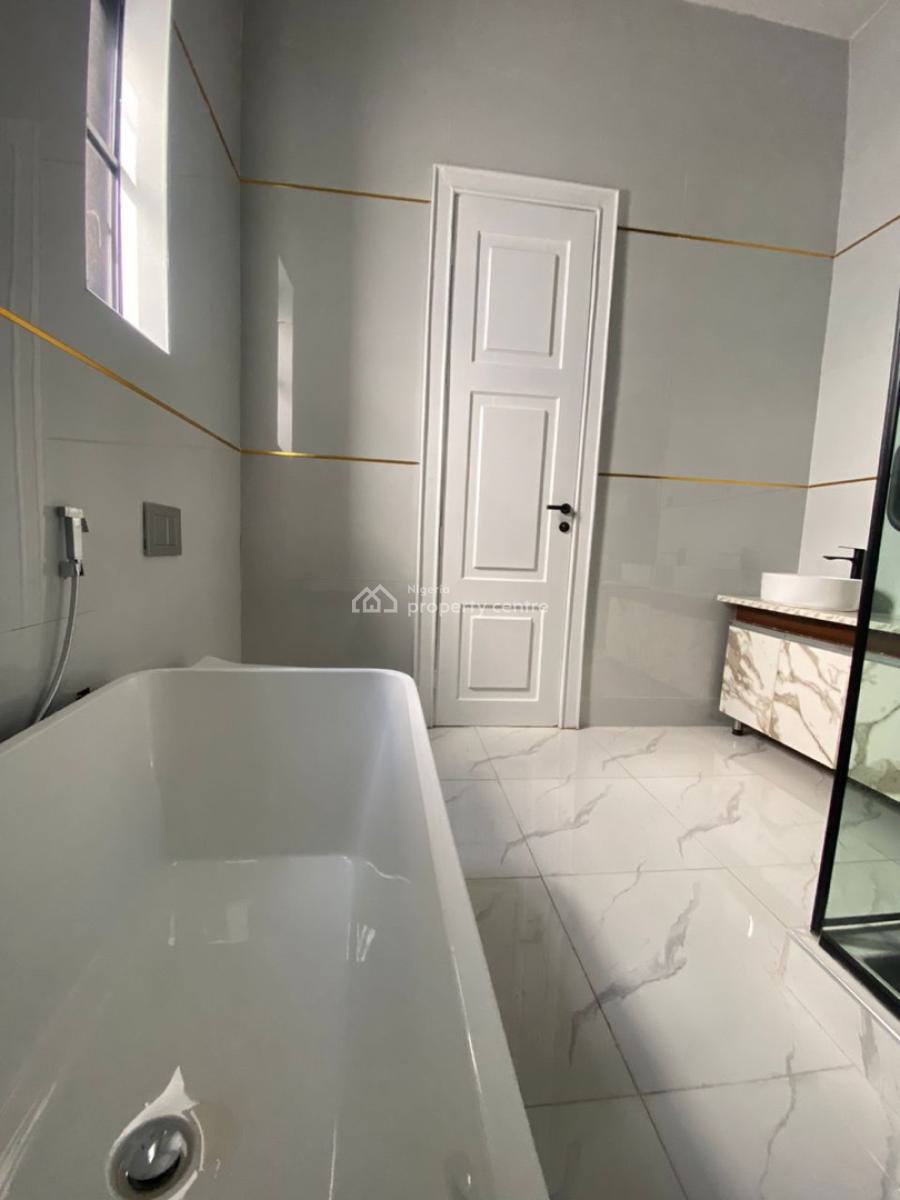 6 Bedroom Fully Detached Duplex with Cinema, Bq, Pool & Penthouse, Orchid Road, Lekki, Lagos, Detached Duplex for Sale