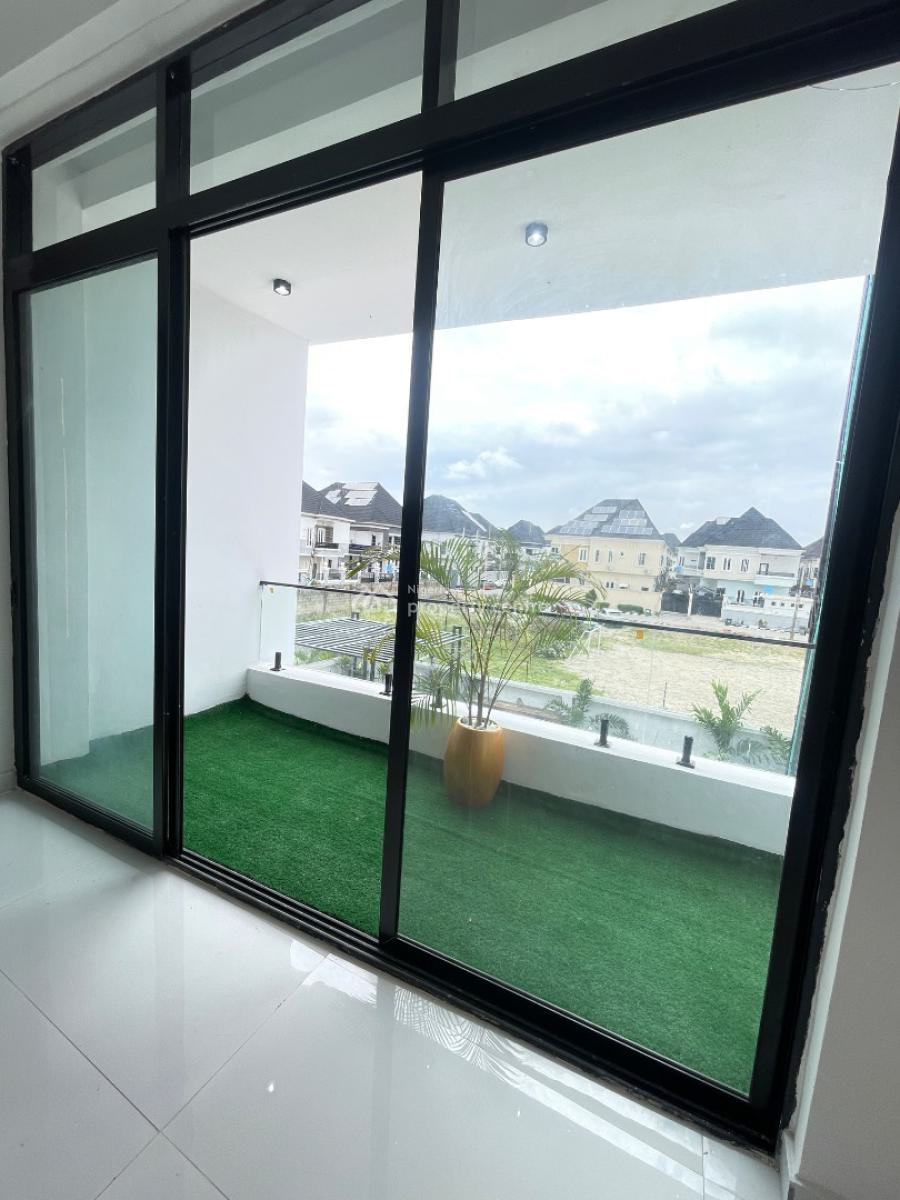 Beautifully Built 6 Bedroom Fully Detached Duplex with a Room Bq, Chevron, Lekki Phase 2, Lekki, Lagos, Detached Duplex for Sale