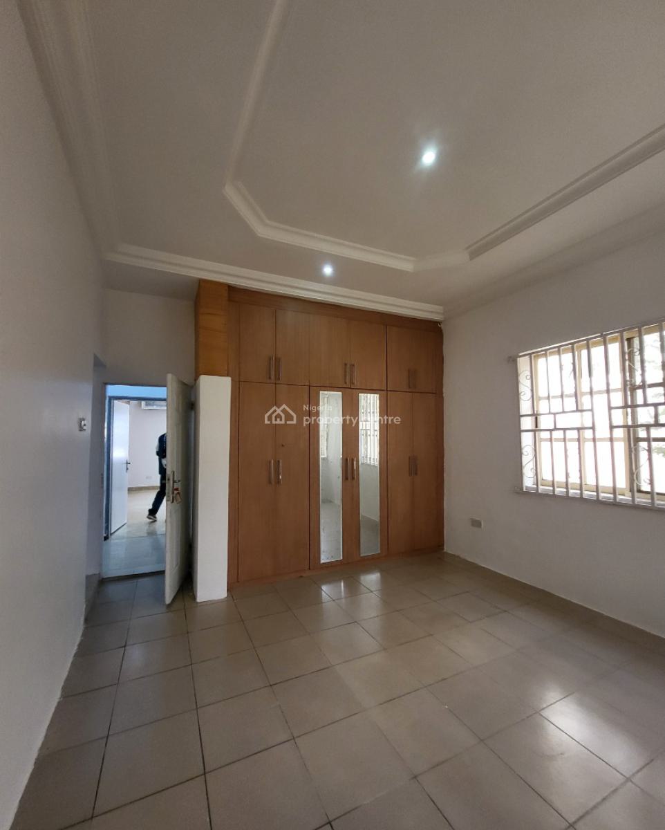 Luxurious Massive 3 Bedroom Flat, By American International School, Durumi, Abuja, Flat / Apartment for Rent