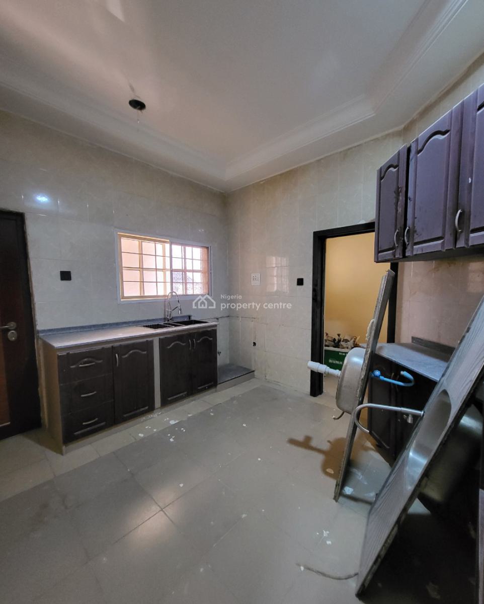 Luxurious Massive 3 Bedroom Flat, By American International School, Durumi, Abuja, Flat / Apartment for Rent
