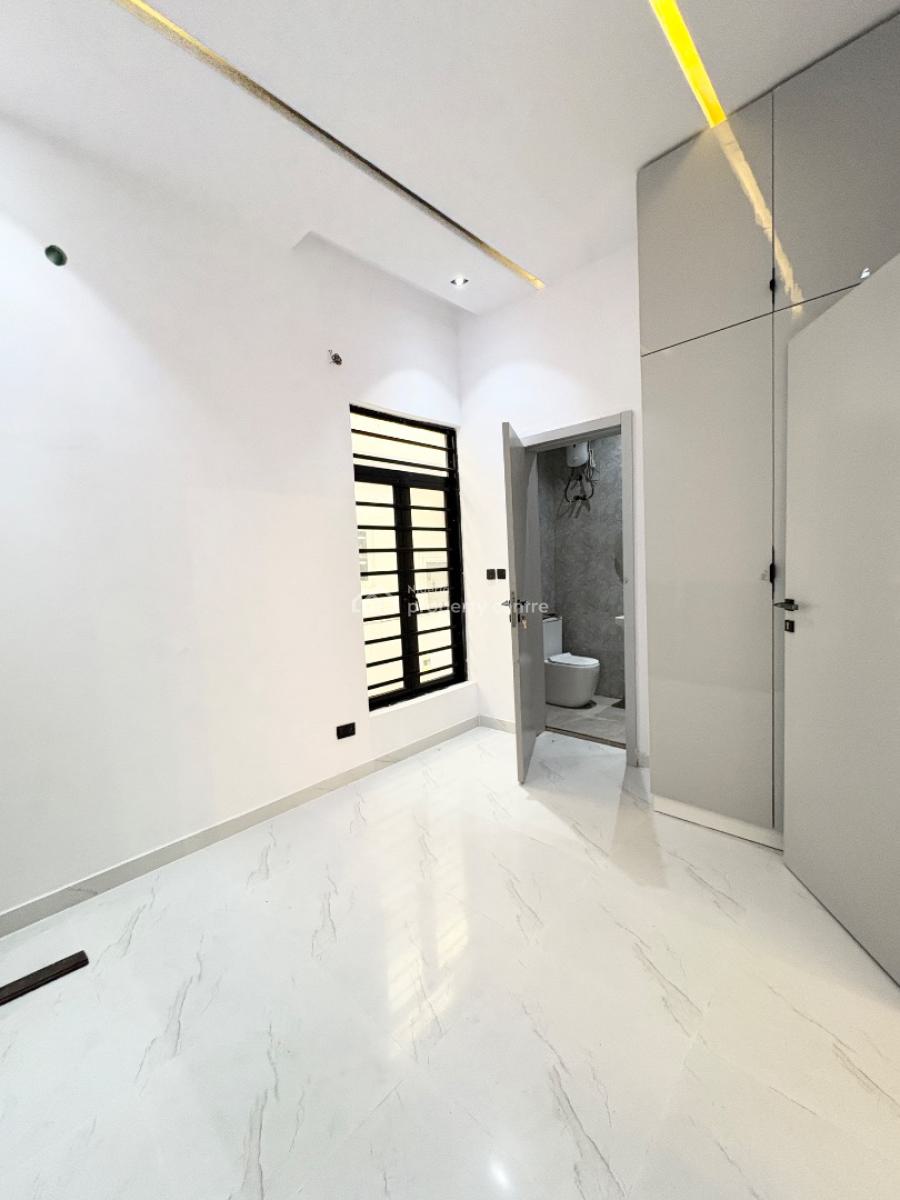 Well-built 4-bedroom Detached Duplex with Bq, Conservation, Lekki, Lagos, Semi-detached Duplex for Rent