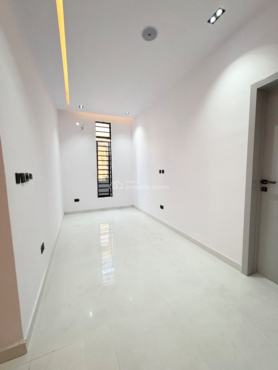 Well-built 4-bedroom Detached Duplex with Bq, Conservation, Lekki, Lagos, Semi-detached Duplex for Rent