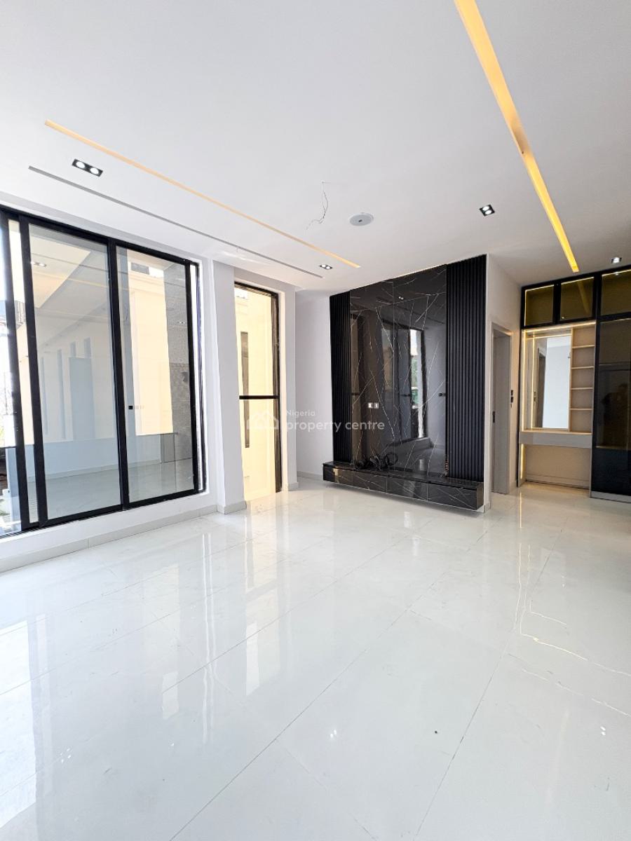 Well-built 4-bedroom Detached Duplex with Bq, Conservation, Lekki, Lagos, Semi-detached Duplex for Rent