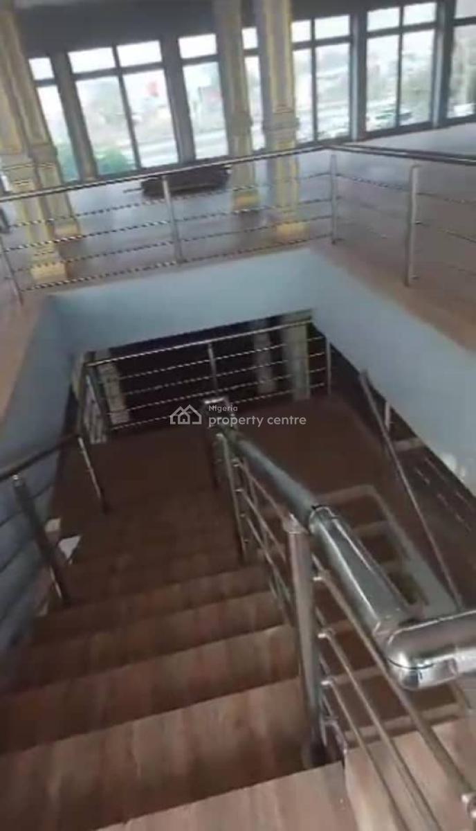 Super Distress Plaza Facing The Major Tarred Access, Gwarinpa, Abuja, Plaza / Complex / Mall for Sale