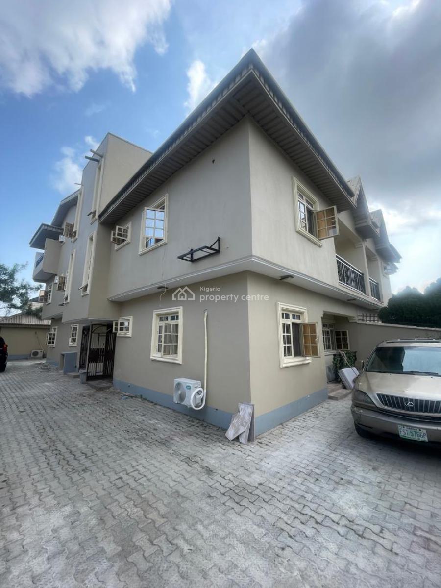 3 Bedroom Flat on First Floor, Lekki Phase 1, Lekki, Lagos, Flat / Apartment for Rent