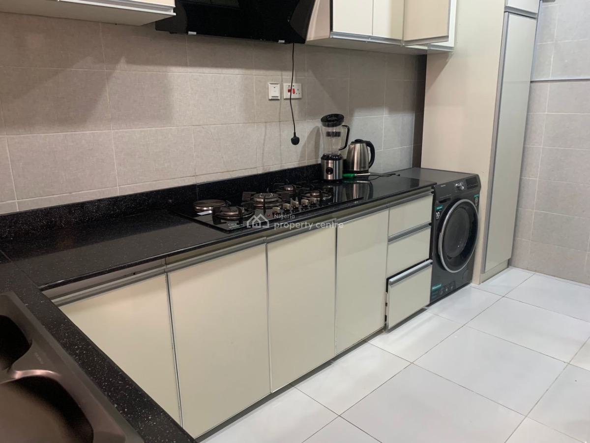3 Bedroom Apartment with a Massive Balcony, Pool, Victoria Island (vi), Lagos, Flat / Apartment Short Let
