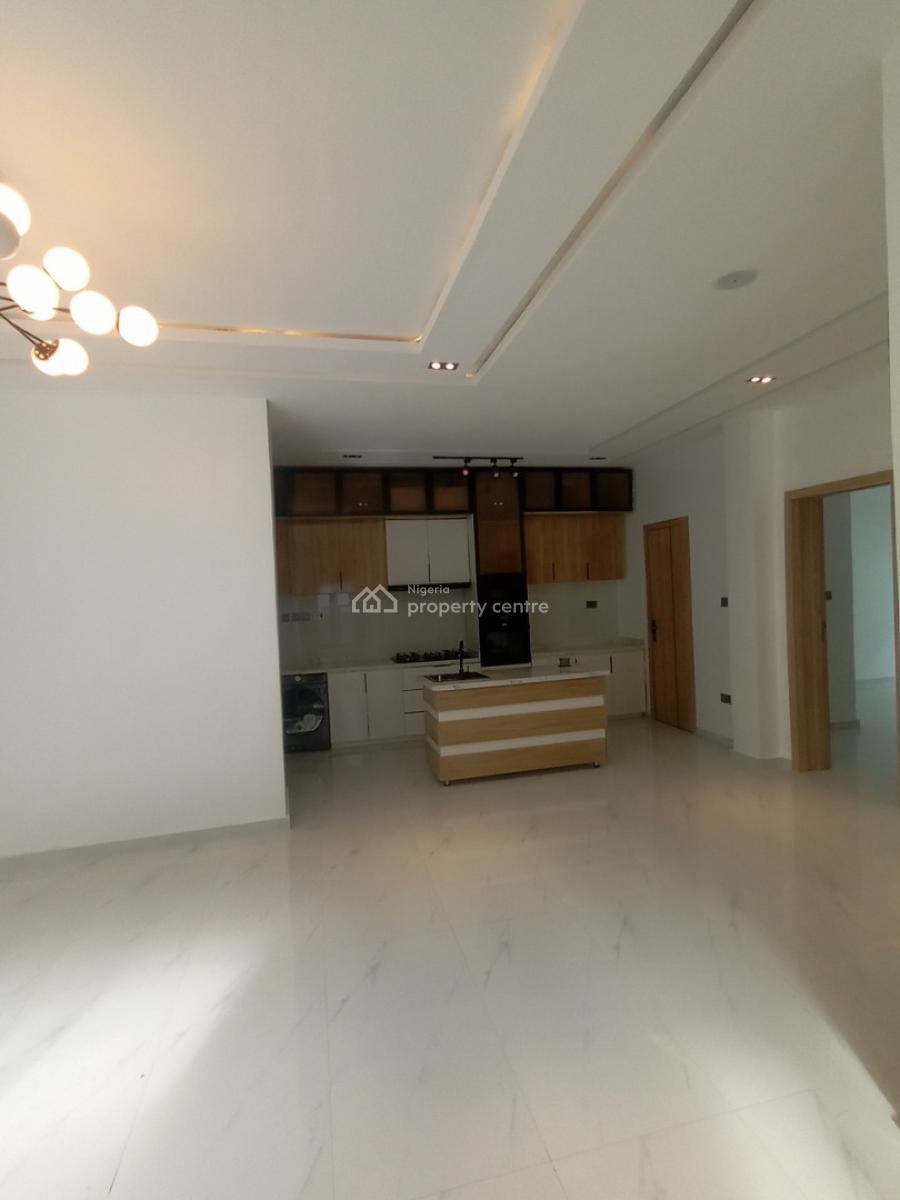 Executive 2 Bedroom Flat, Chisco, Lekki, Lagos, Flat / Apartment for Sale