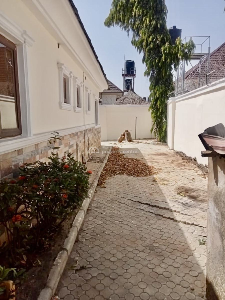 Very Massive and Standard Three Bedroom Detached Bungalow with Bq, Pent Vile Estate, Lokogoma District, Abuja, Detached Bungalow for Sale