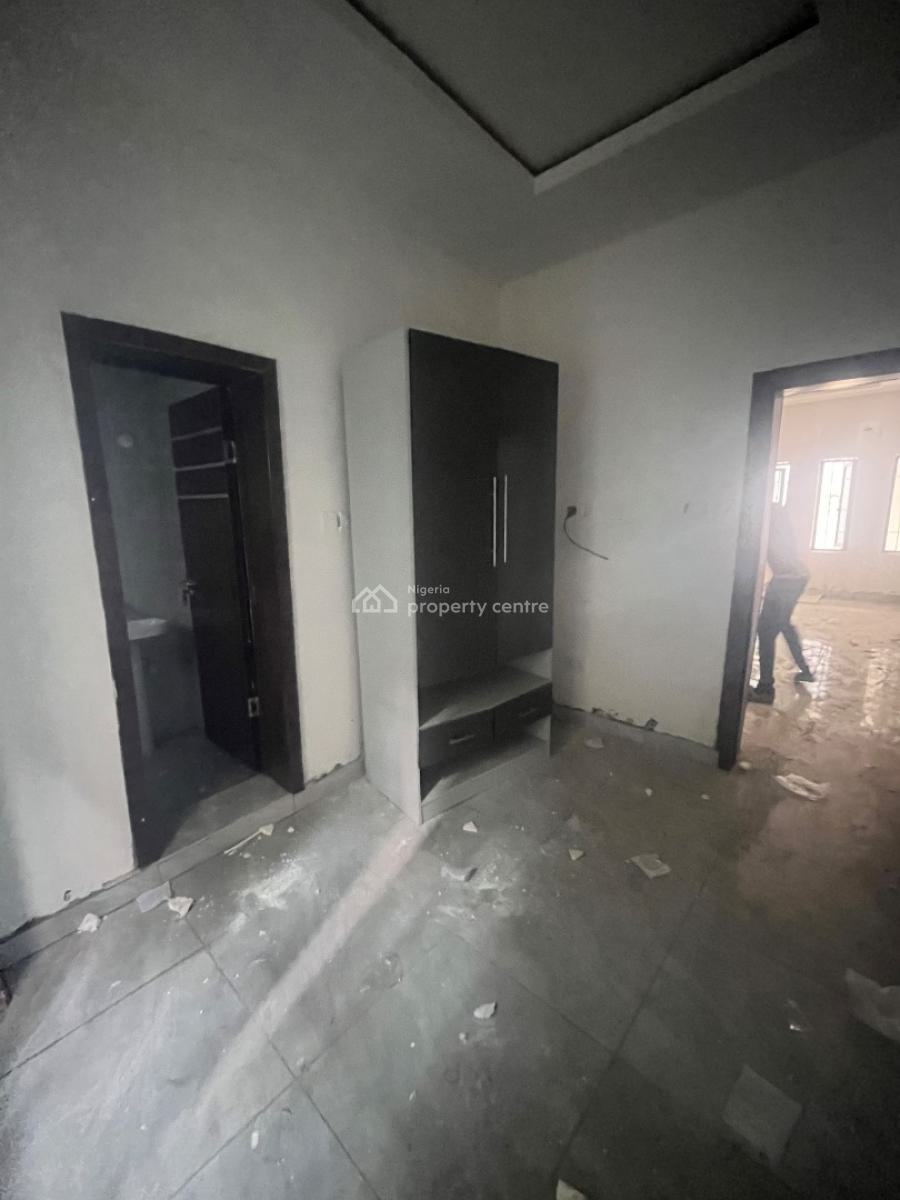 4 Bedroom Duplex, Wale Alimi Estate, Okun-ajah, Ajah, Lagos, Flat / Apartment for Rent