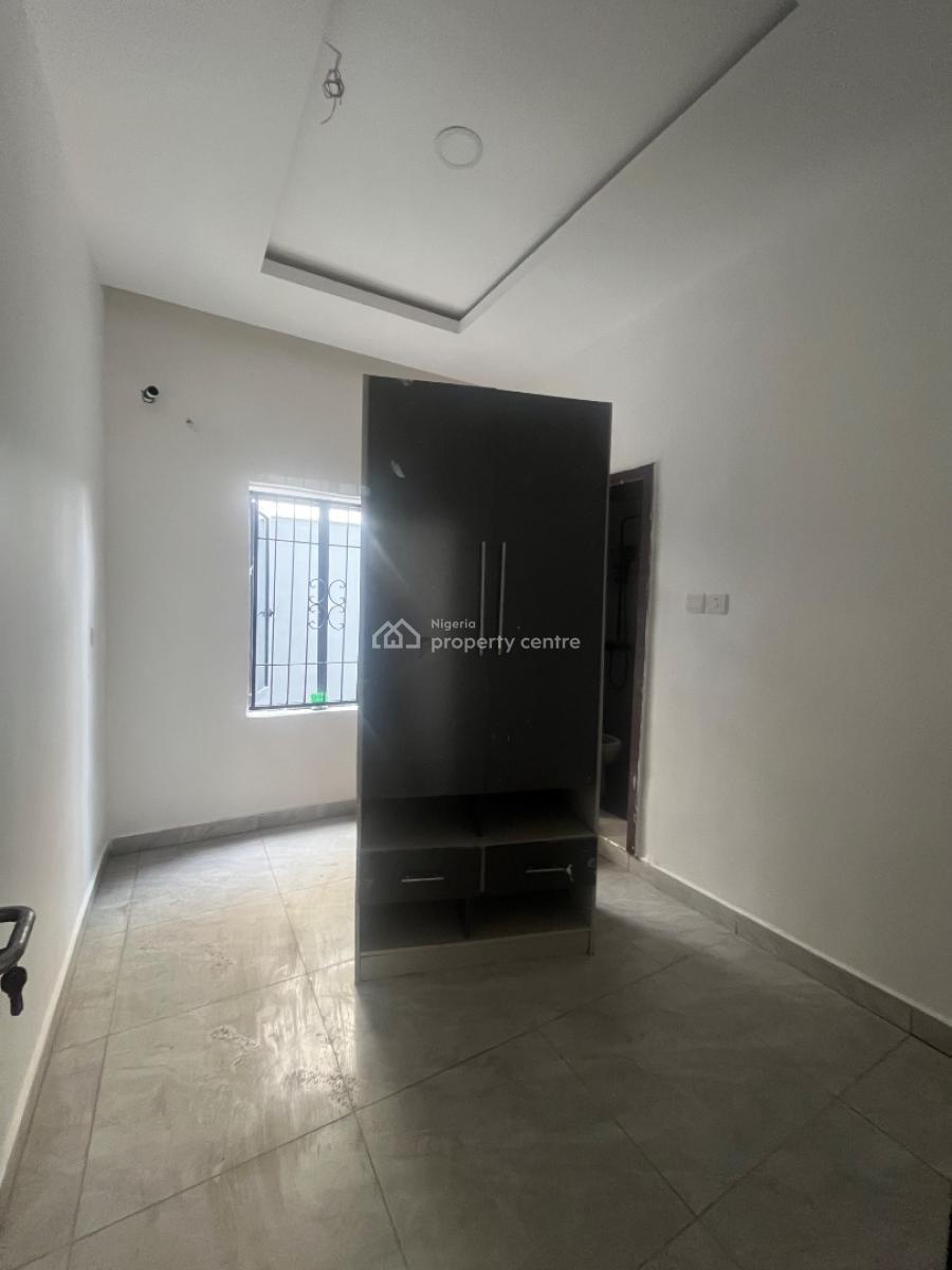 4 Bedroom Duplex, Wale Alimi Estate, Okun-ajah, Ajah, Lagos, Flat / Apartment for Rent