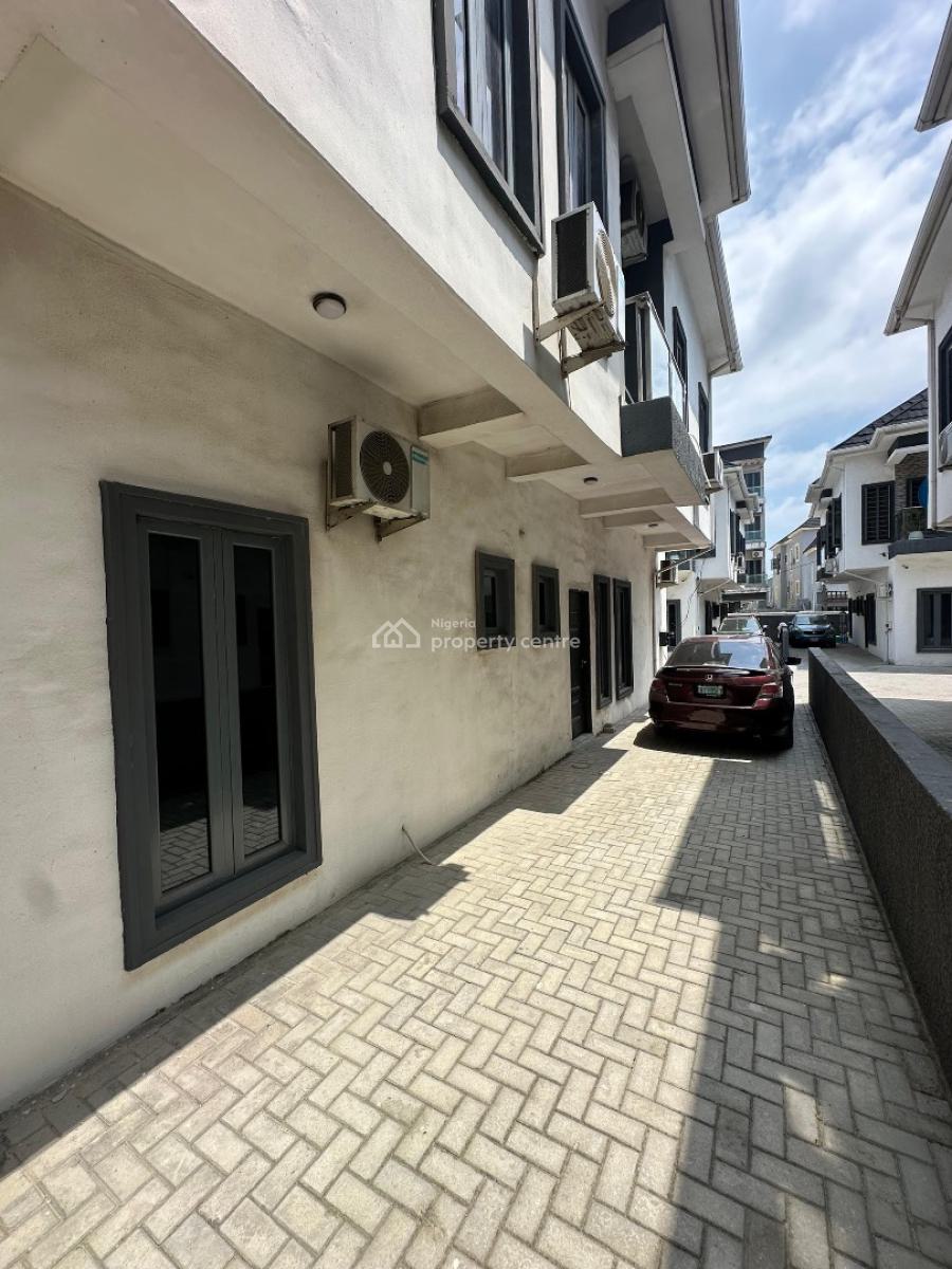 Fully Serviced 4 Bedroom Semi Detached Duplex with Ac, Ologolo, Lekki, Lagos, Semi-detached Duplex for Rent