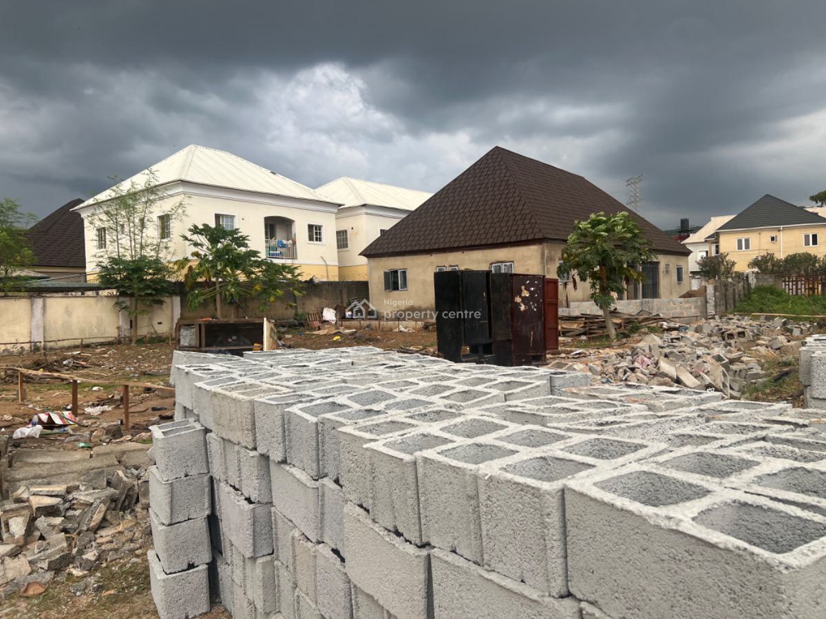 2 Bedroom Terrace with Bq, News Engineering Close to Chicken Republic By The Tarred Road, Dawaki, Gwarinpa, Abuja, Terraced Duplex for Sale