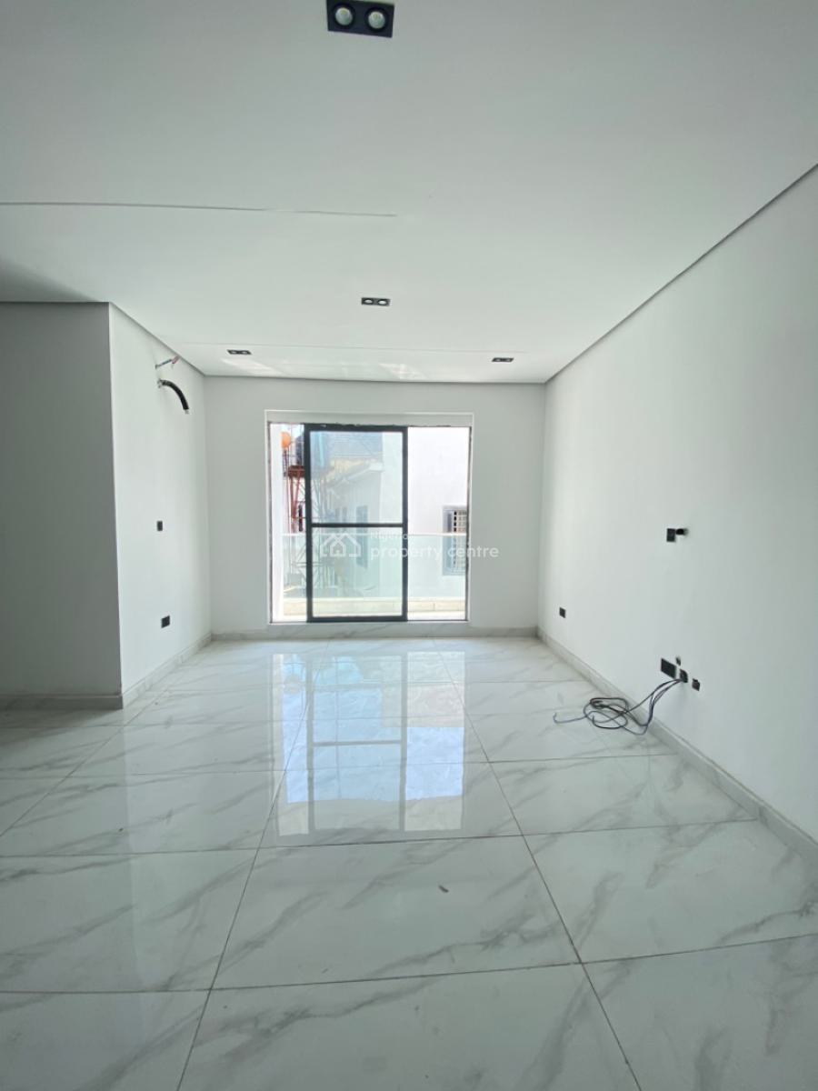 2 Bedroom Apartment, Ologolo, Lekki, Lagos, Flat / Apartment for Sale