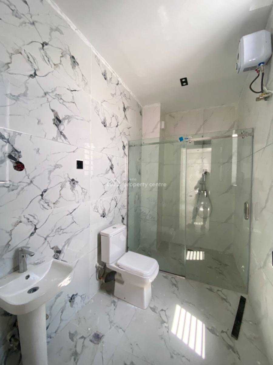 2 Bedroom Apartment, Ologolo, Lekki, Lagos, Flat / Apartment for Sale