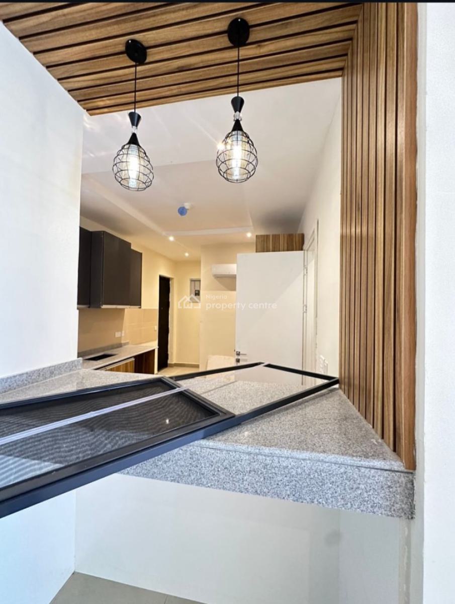 Newly Built 2 Bedroom Apartment, Lekki Phase 1, Lekki, Lagos, Flat / Apartment for Sale