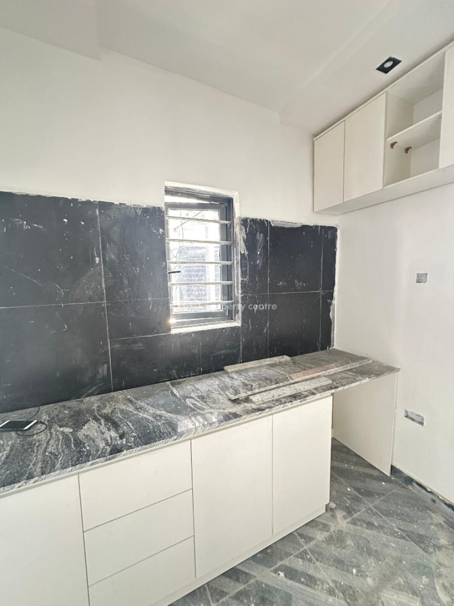 1 Bedroom Apartment, Osapa, Lekki, Lagos, Flat / Apartment for Sale
