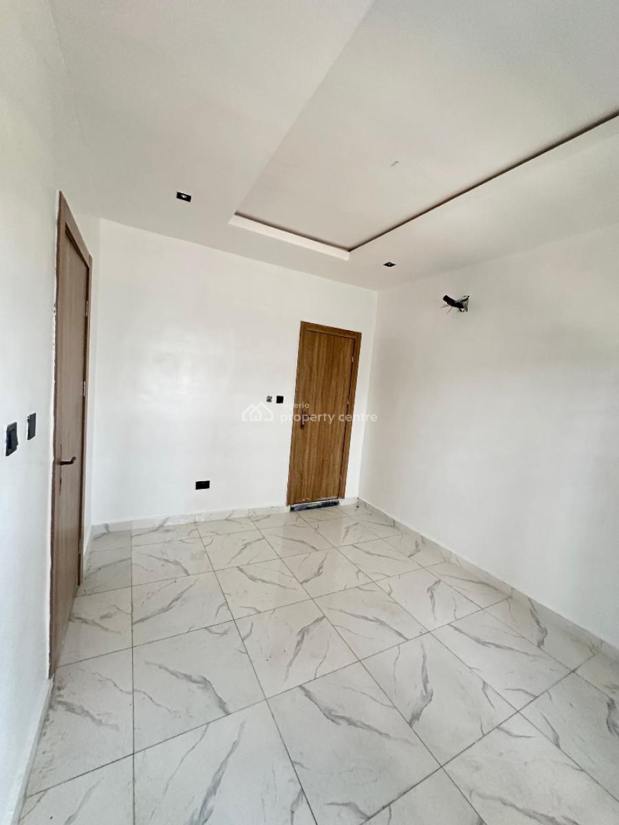 1 Bedroom Apartment, Osapa, Lekki, Lagos, Flat / Apartment for Sale