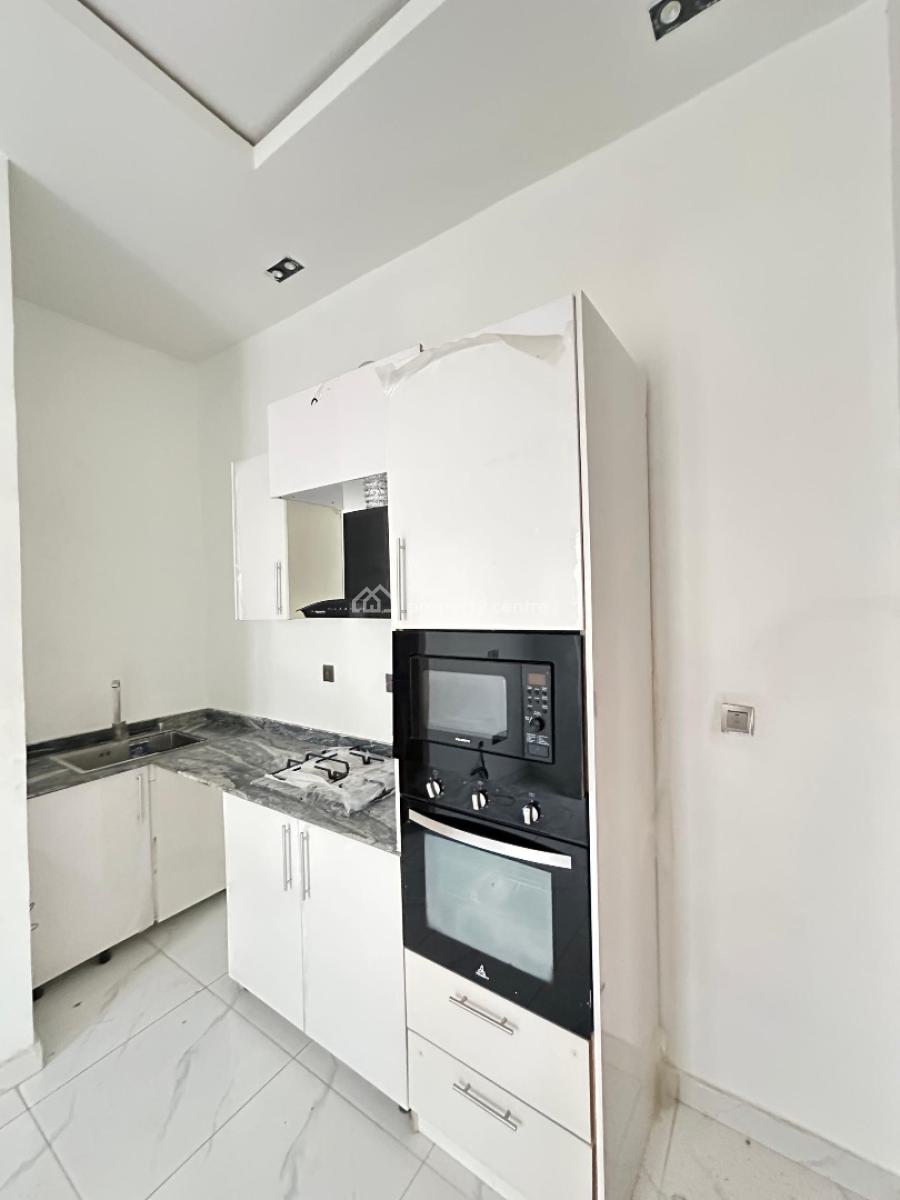 1 Bedroom Apartment, Igbo Efon, Lekki, Lagos, Mini Flat (room and Parlour) for Sale