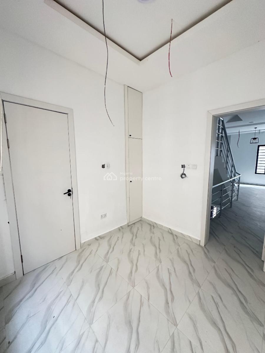 4 Bedroom Terrace Duplex with a Room Bq, Igbo Efon, Lekki, Lagos, Terraced Duplex for Sale
