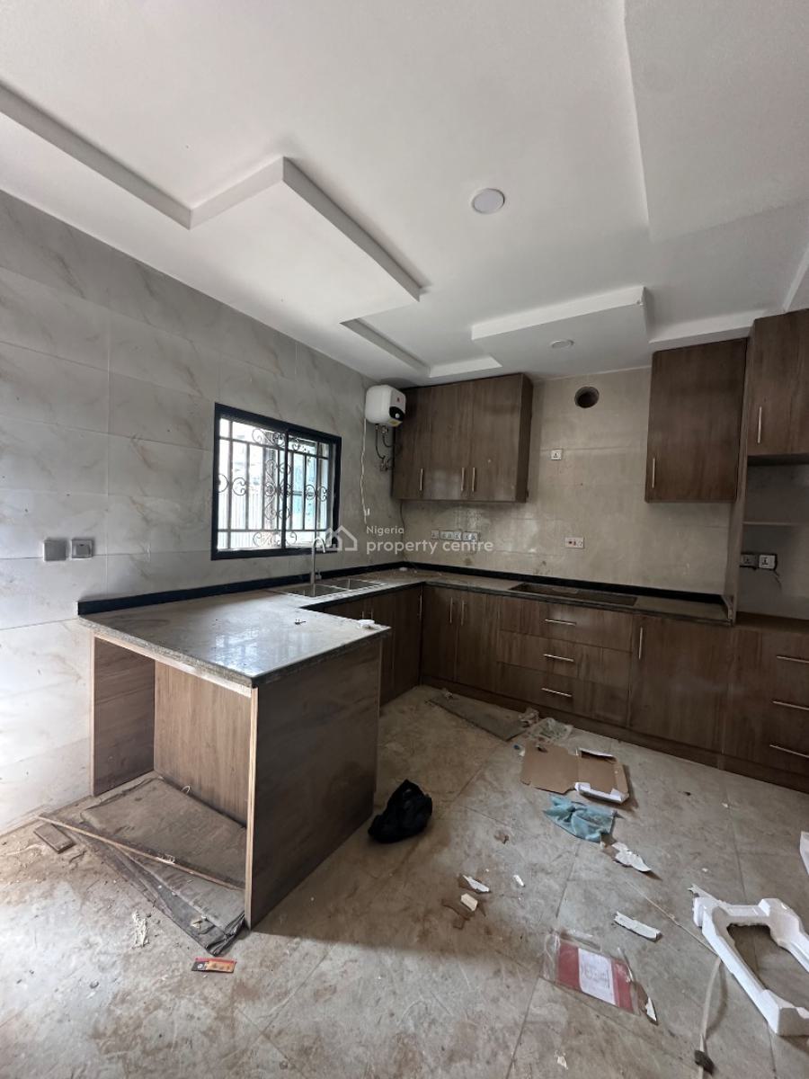 Luxury Spacious 3 Bedroom Duplex with Bq, Sunnyvale Road, Lokogoma District, Abuja, Terraced Duplex for Rent