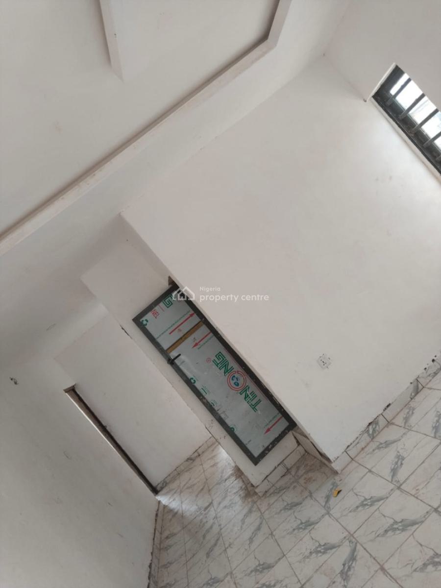 2 Bedroom Flat Upstairs with Private Balcony, Palmgrove, Shomolu, Lagos, Flat / Apartment for Rent