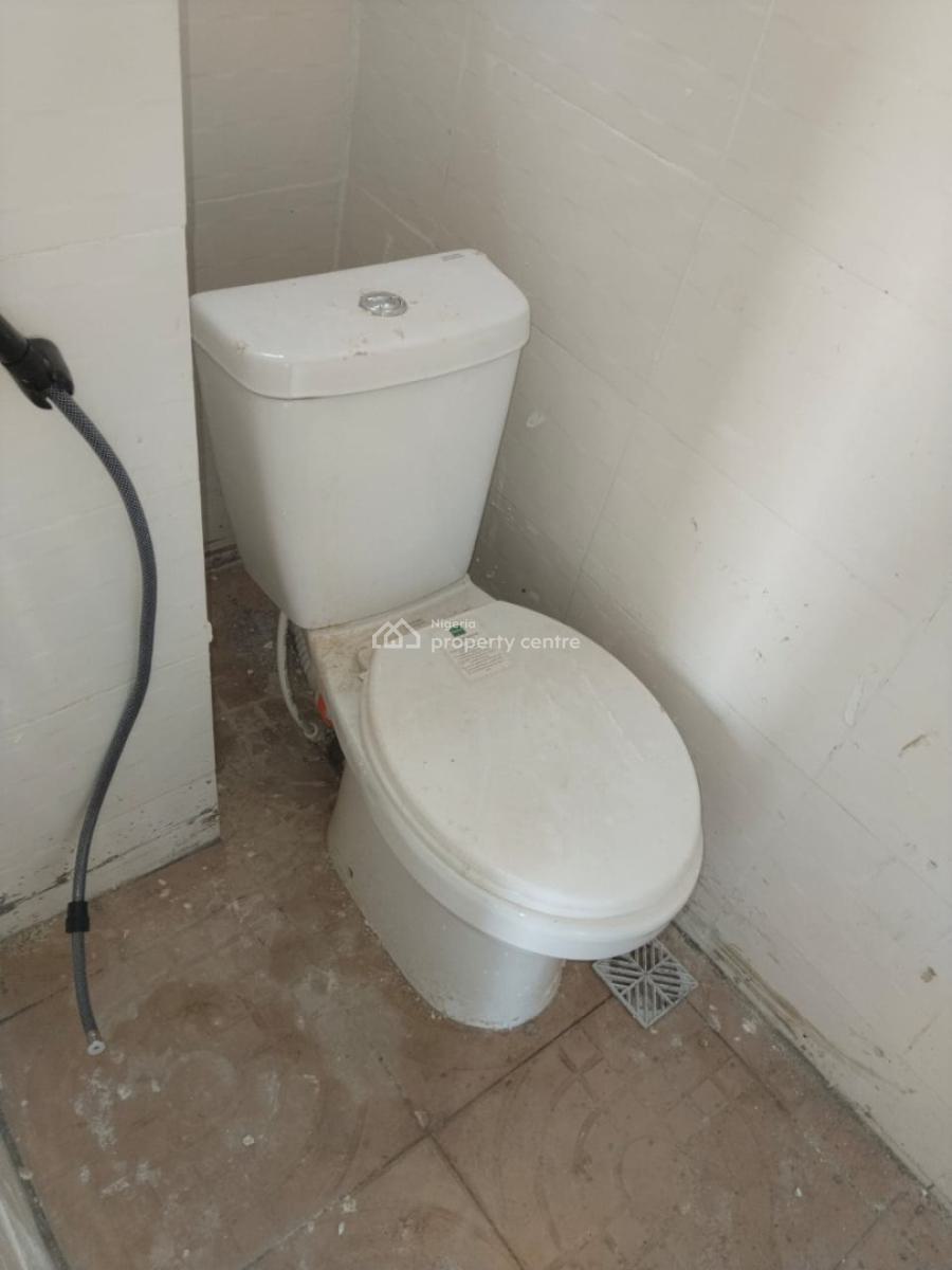 2 Bedroom Flat Upstairs with Private Balcony, Palmgrove, Shomolu, Lagos, Flat / Apartment for Rent