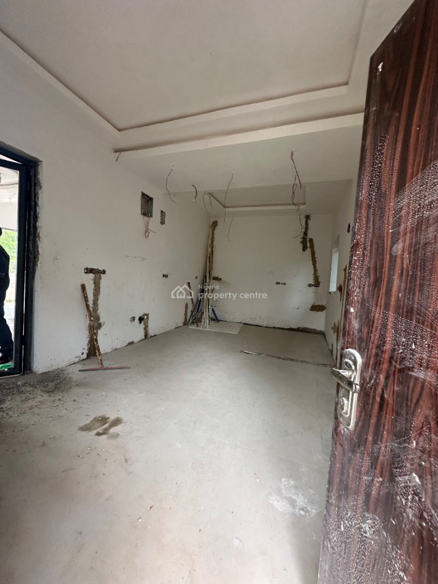 4 Units of Luxury Brand New 4 Bedroom Spacious Duplex, By Gaat, Gaduwa, Abuja, Terraced Duplex for Sale
