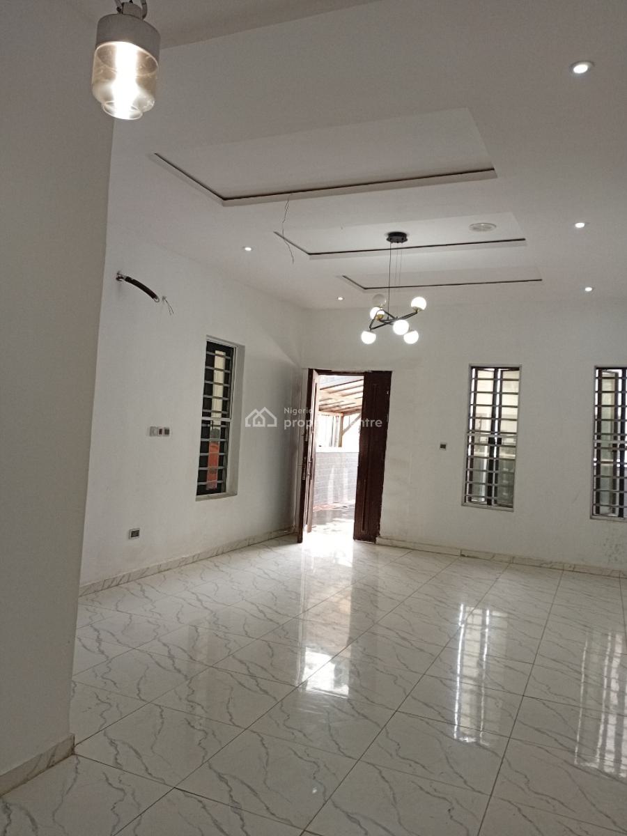 Well Grilled 4-bedroom Detached Duplex + Bq, Ochid Road, Lekki, Lagos, Detached Duplex for Rent