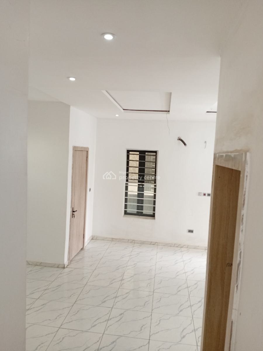 Well Grilled 4-bedroom Detached Duplex + Bq, Ochid Road, Lekki, Lagos, Detached Duplex for Rent