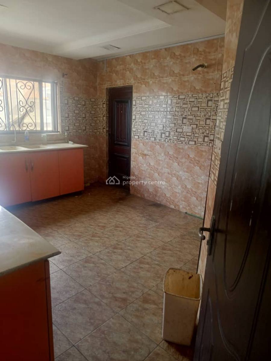 3 Bedroom Apartment, Dideolu Estate, Victoria Island (vi), Lagos, Flat / Apartment for Rent