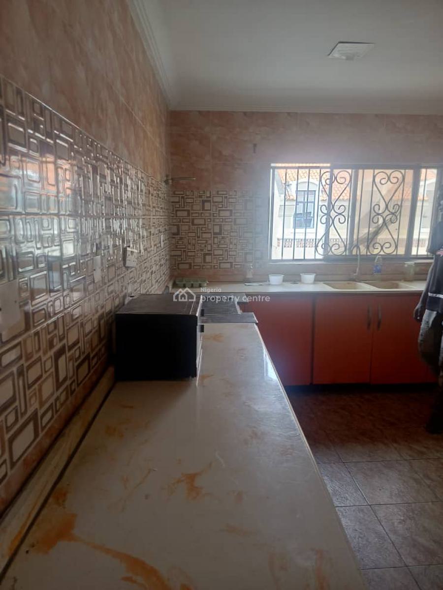 3 Bedroom Apartment, Dideolu Estate, Victoria Island (vi), Lagos, Flat / Apartment for Rent