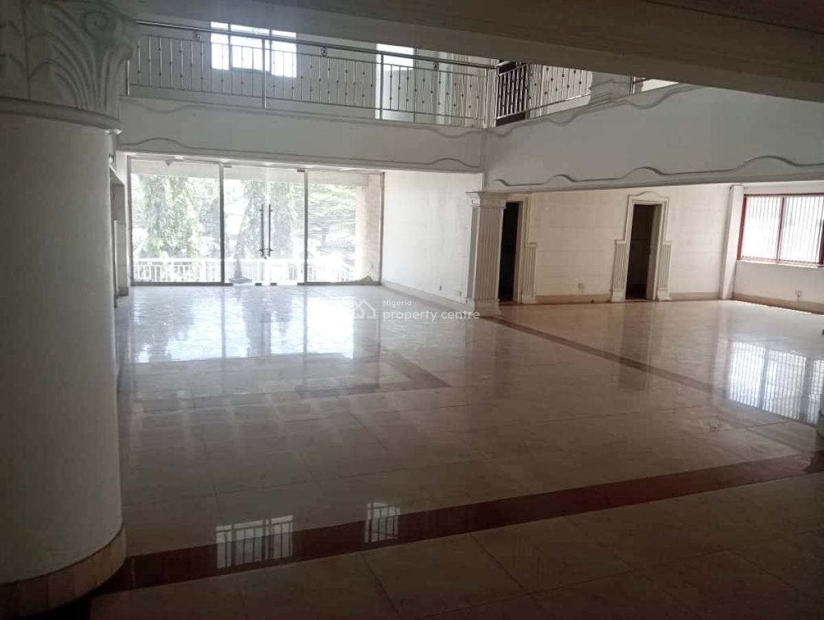 980 Sqm Office Or Shop Space with Exclusive Elevator, Victoria Island (vi), Lagos, Plaza / Complex / Mall for Rent