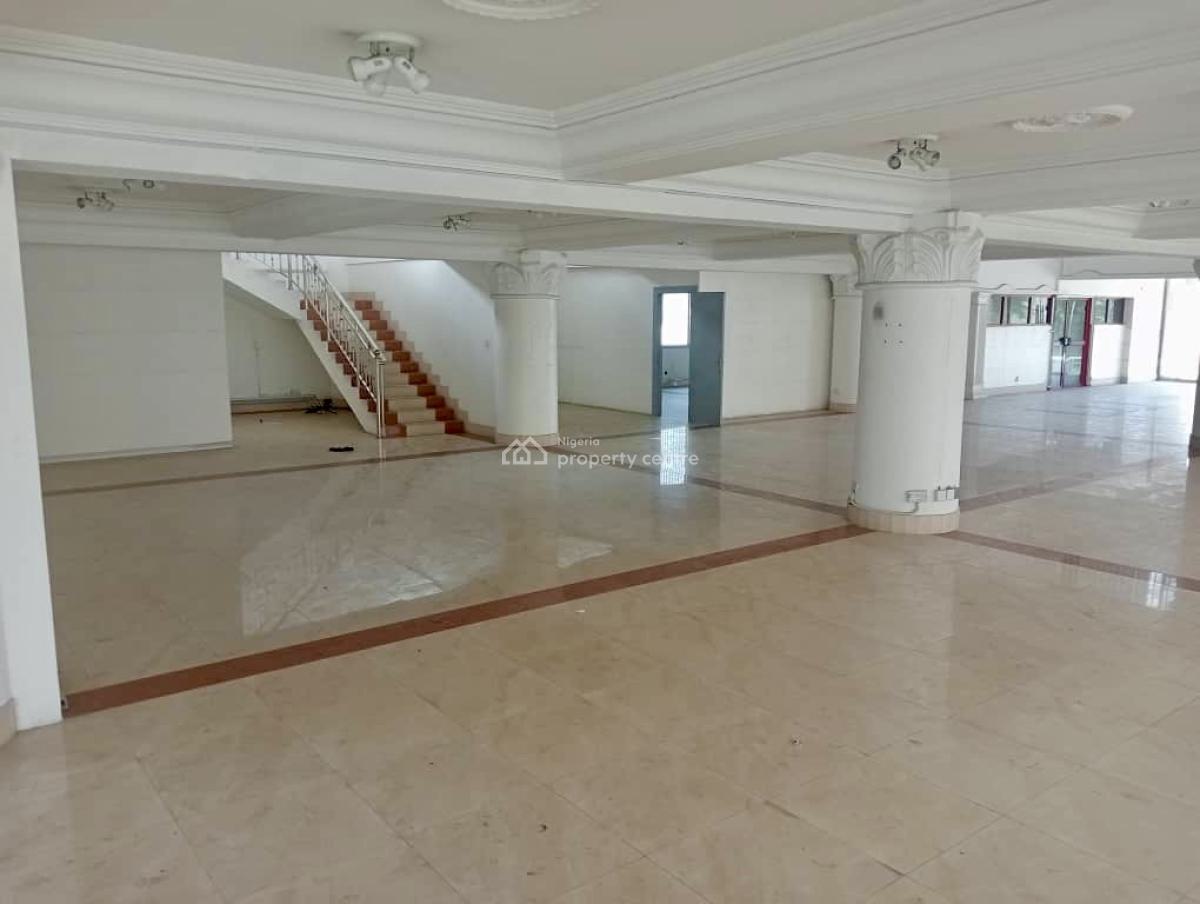 980 Sqm Office Or Shop Space with Exclusive Elevator, Victoria Island (vi), Lagos, Plaza / Complex / Mall for Rent
